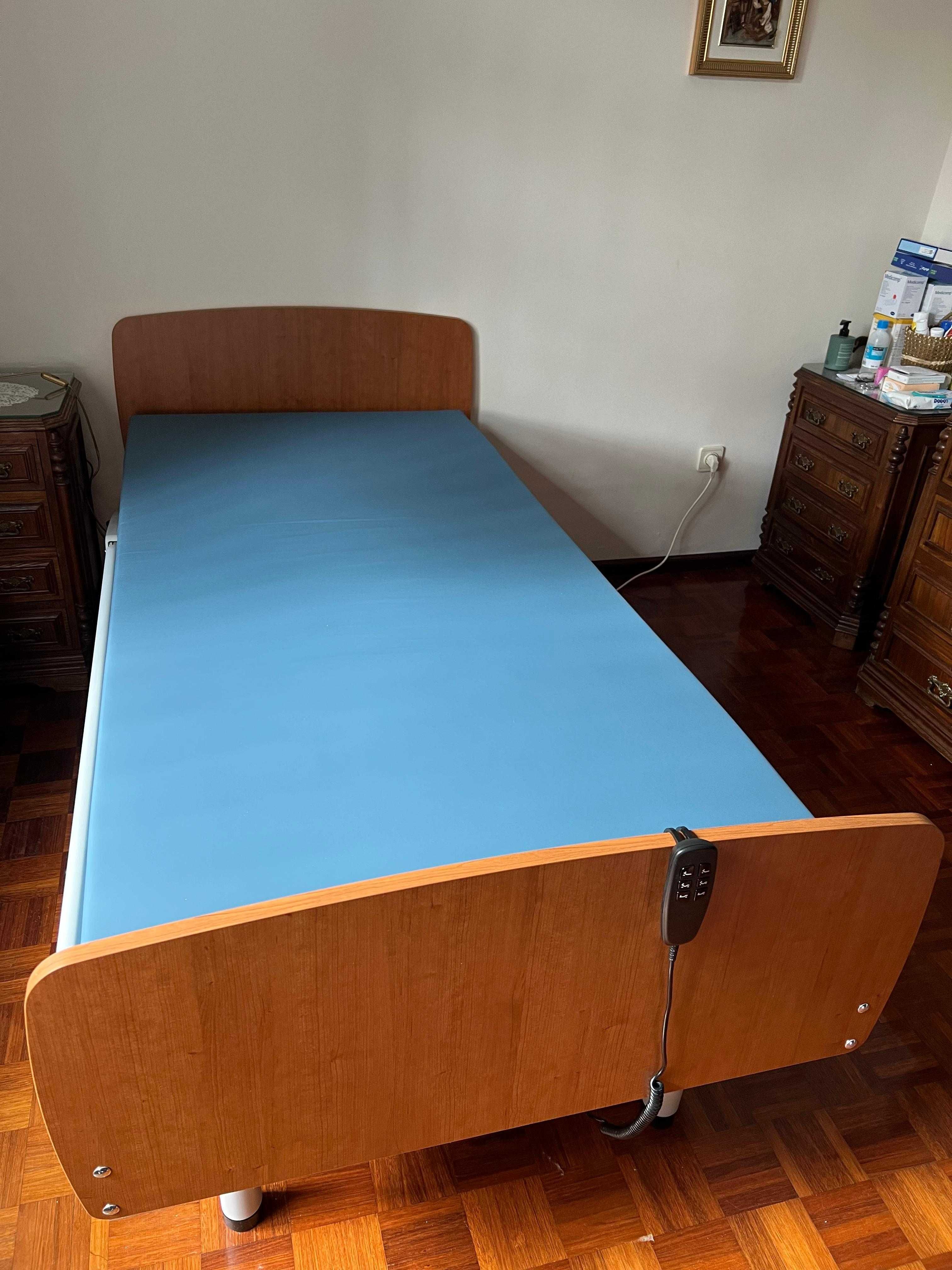 Cama articulada eléctrica c/ grade Colchão visco-elástico anti escaras