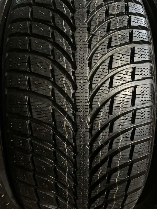 245/65/17 R17 Michelin Latitude Alpin LA2 4шт зима