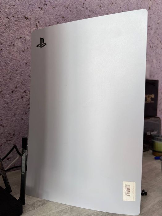 Продам Sony PlayStation 5,з дисководом