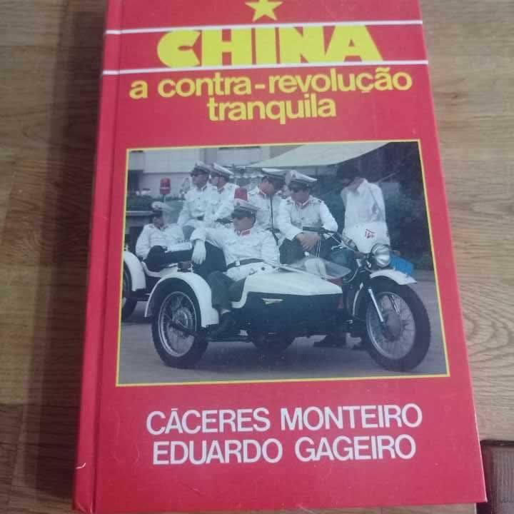 vendo livro China a contra revolução tranquila