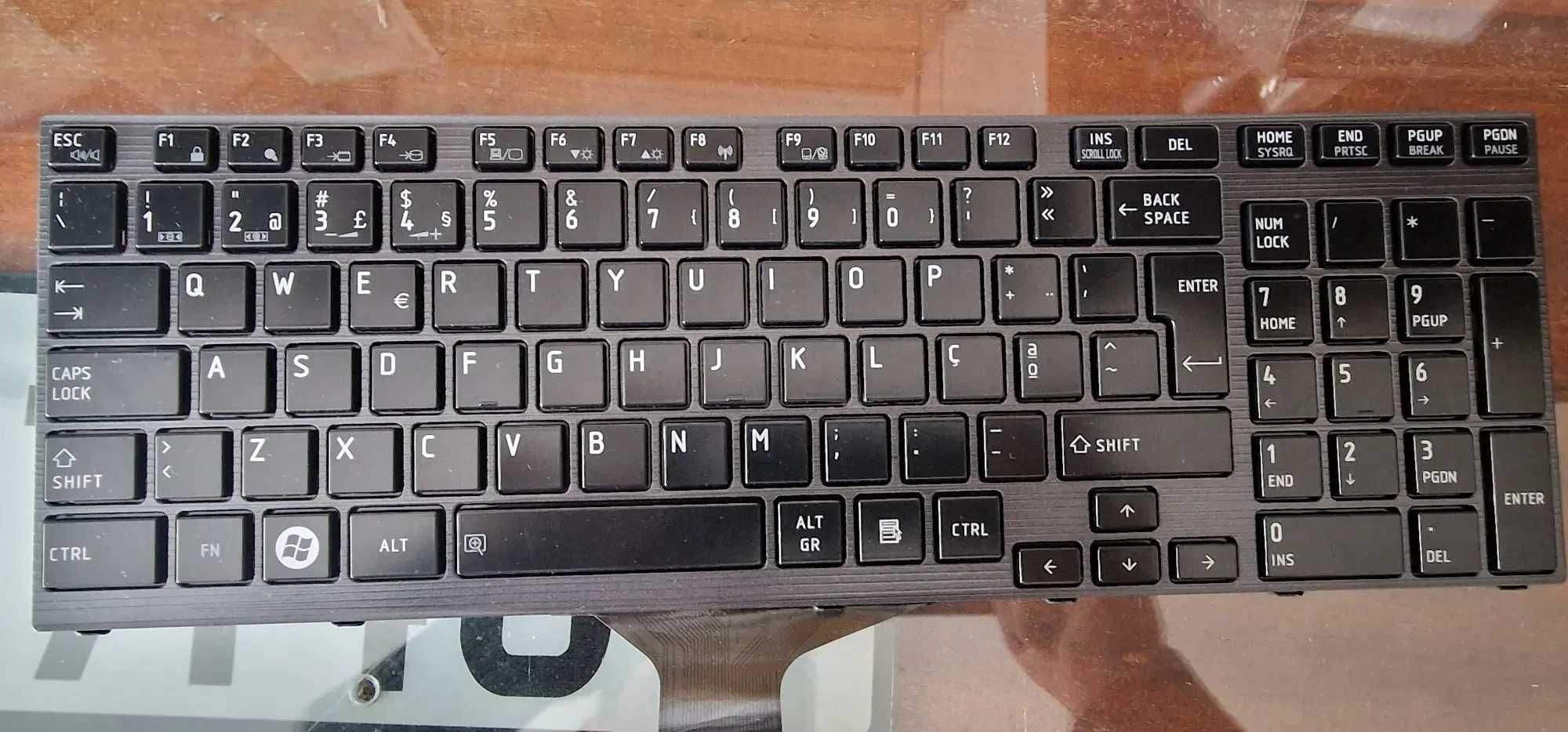 Teclado toshiba A660 A665