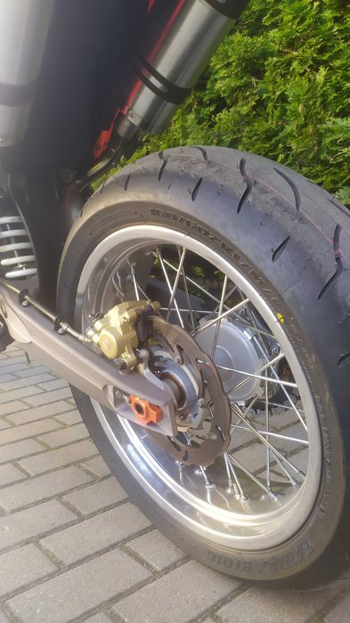 KTM 640 LC4 supermoto