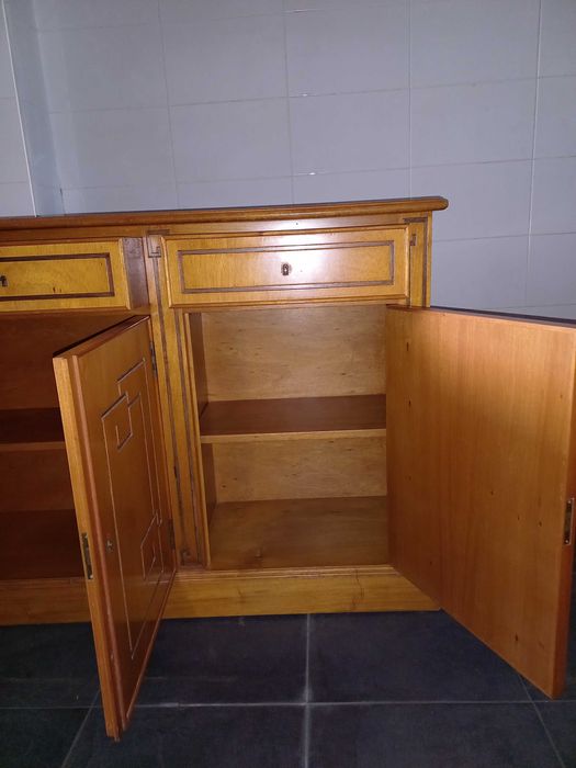 Aparador de Madeira Pinho