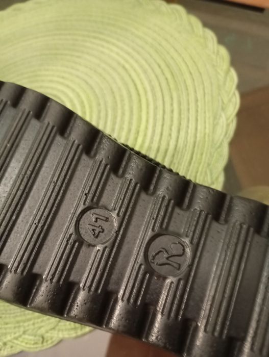 Продам новые шлёпанцы 41 р.Турция.