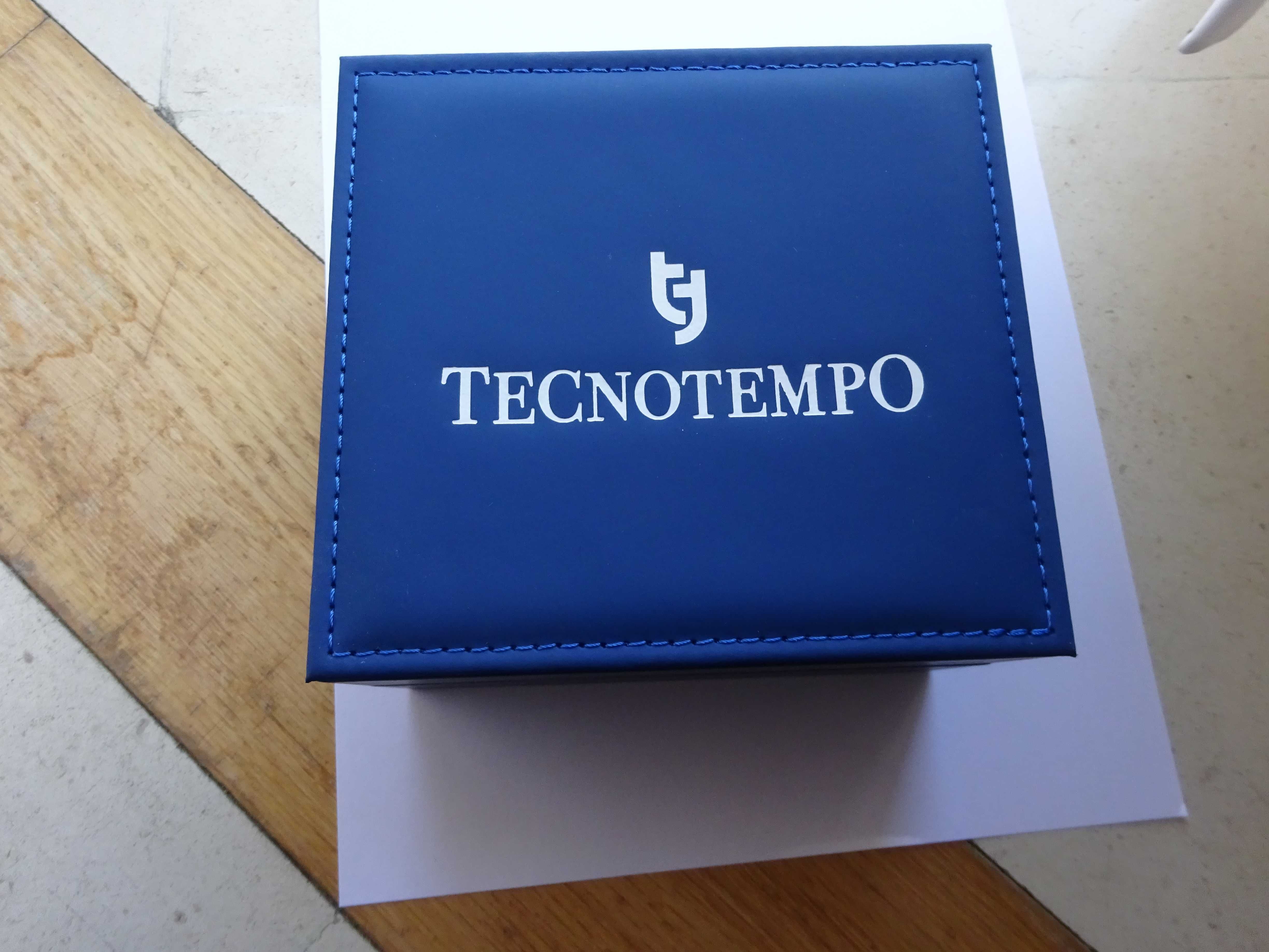 Relógio Tecnotempo automático