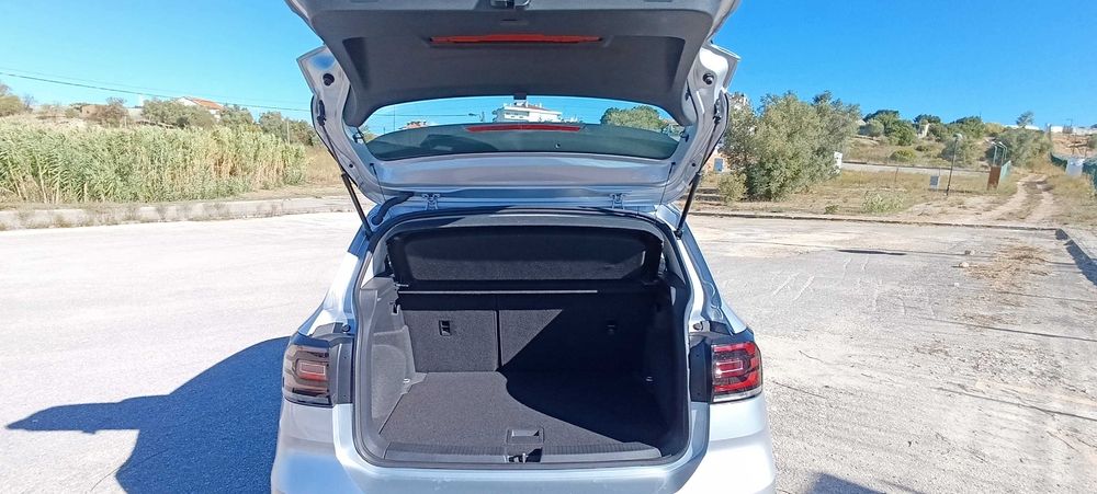 Volkswagen T-Cross de 2021, em excelente estado