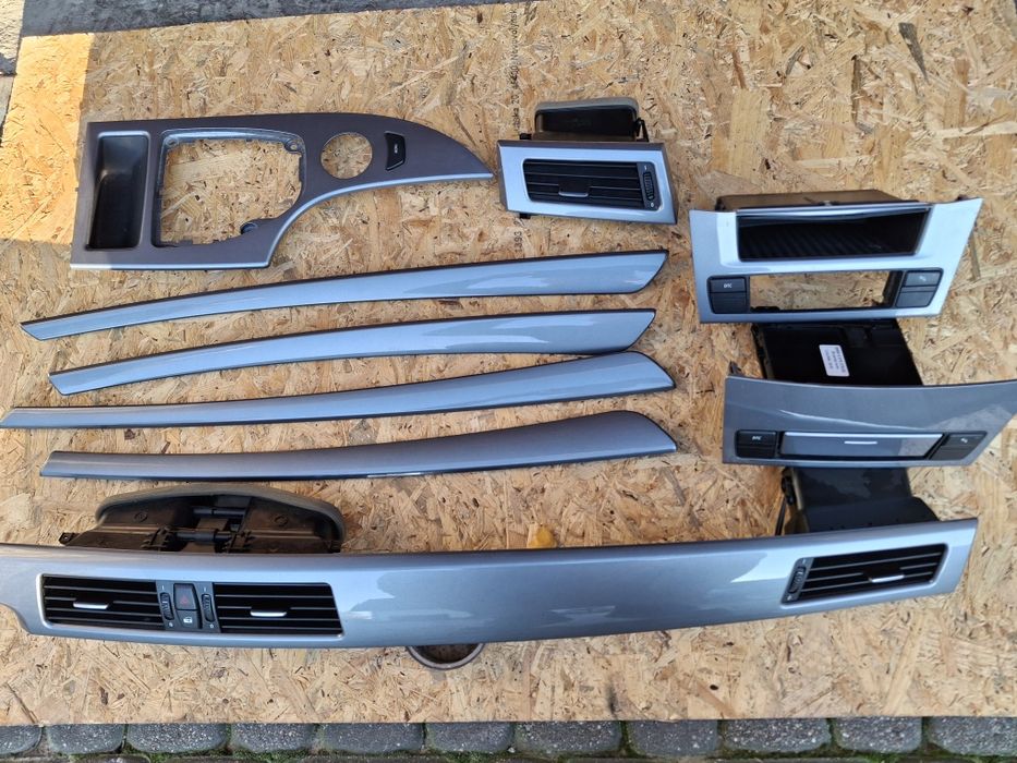 Dekory Listwy Ozdobne wnętrza BMW E60 E61 LIFT Komplet Europa