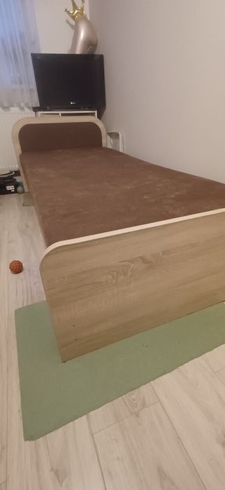 Sprzedam łóżko 90/205