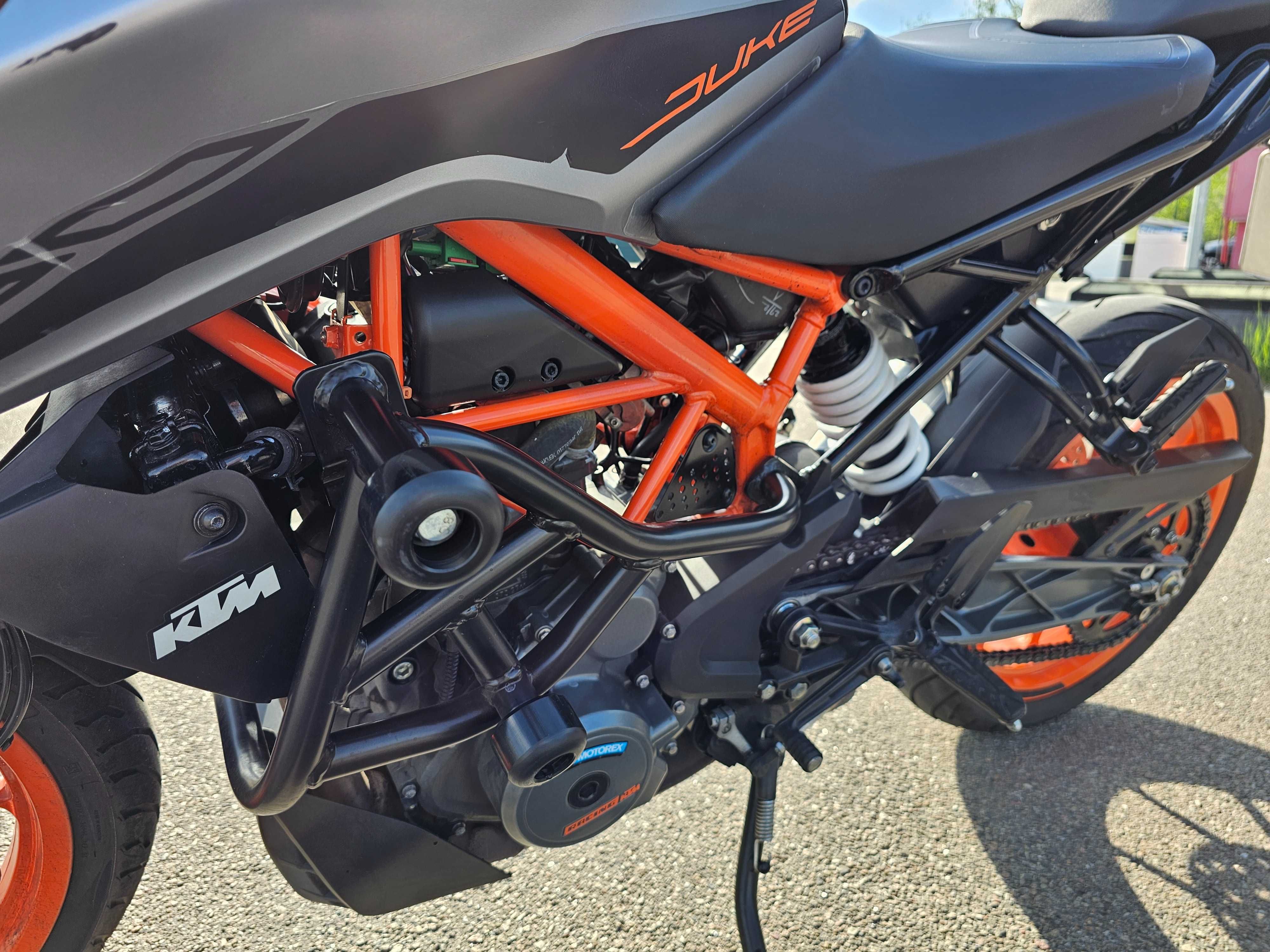 KTM 390 Duke 2021