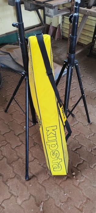 Zestaw do siatkówki plażowej kipsta. + Stojaki