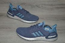 Продам кросівки Фірма Adidas UltraBOOST 19.5