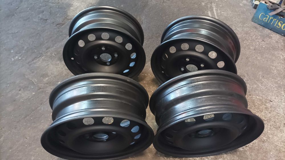 Felgi stalowe R14, ET 45, 4x100,otwór centrujący 56,1