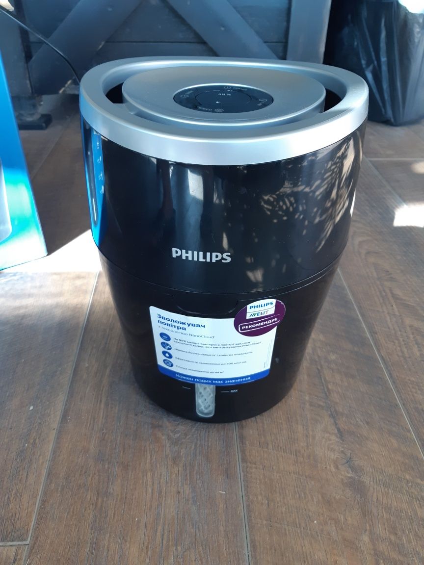 Увлажнитель воздуха Philips HU4813/10