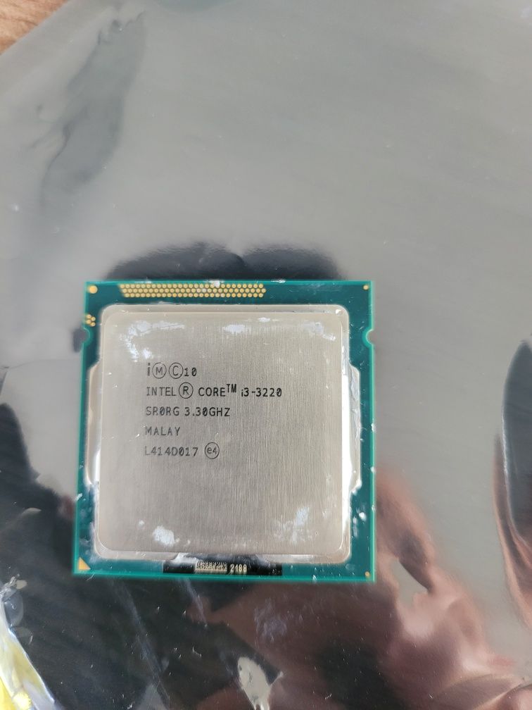 Intel Core i3-3220