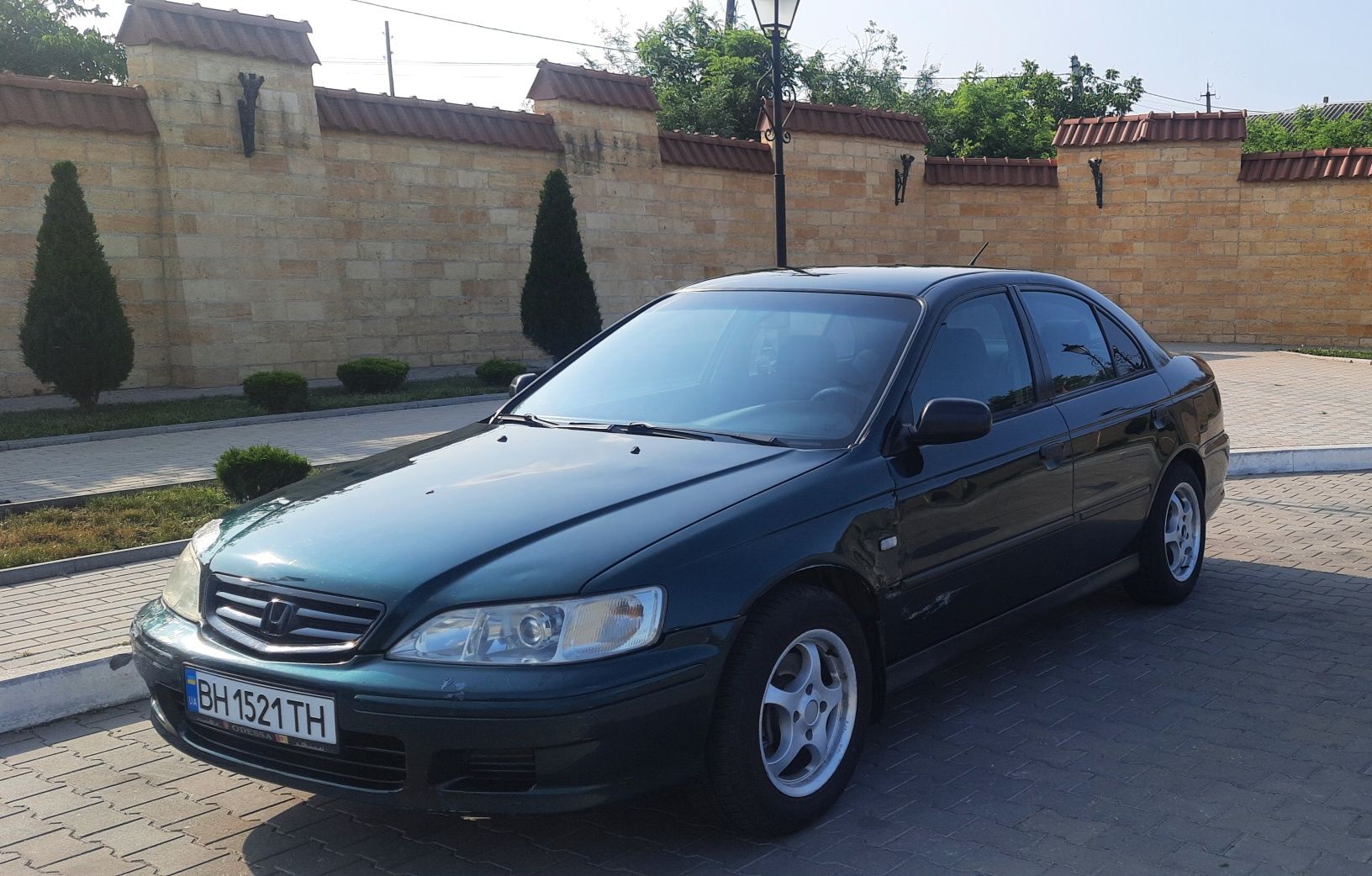 Honda accord 6 (2001)