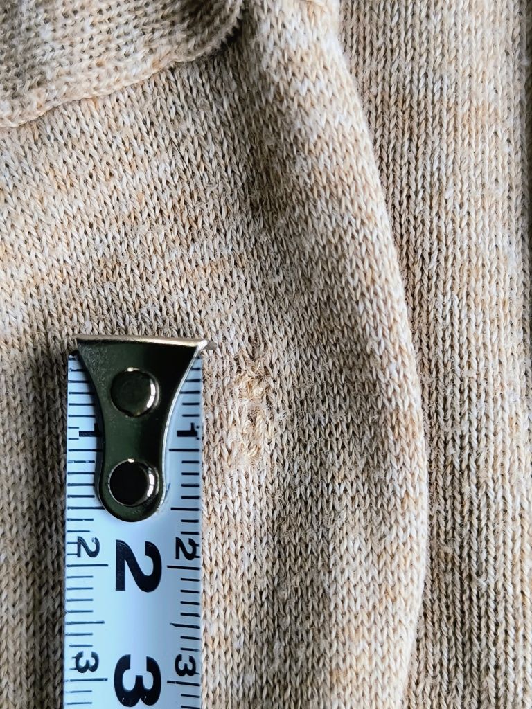 Abercrombie & Fitch cieniutki sweterek z kapturem