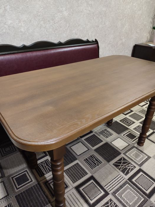 Стіл дерев'яний 1.25×0.7 м