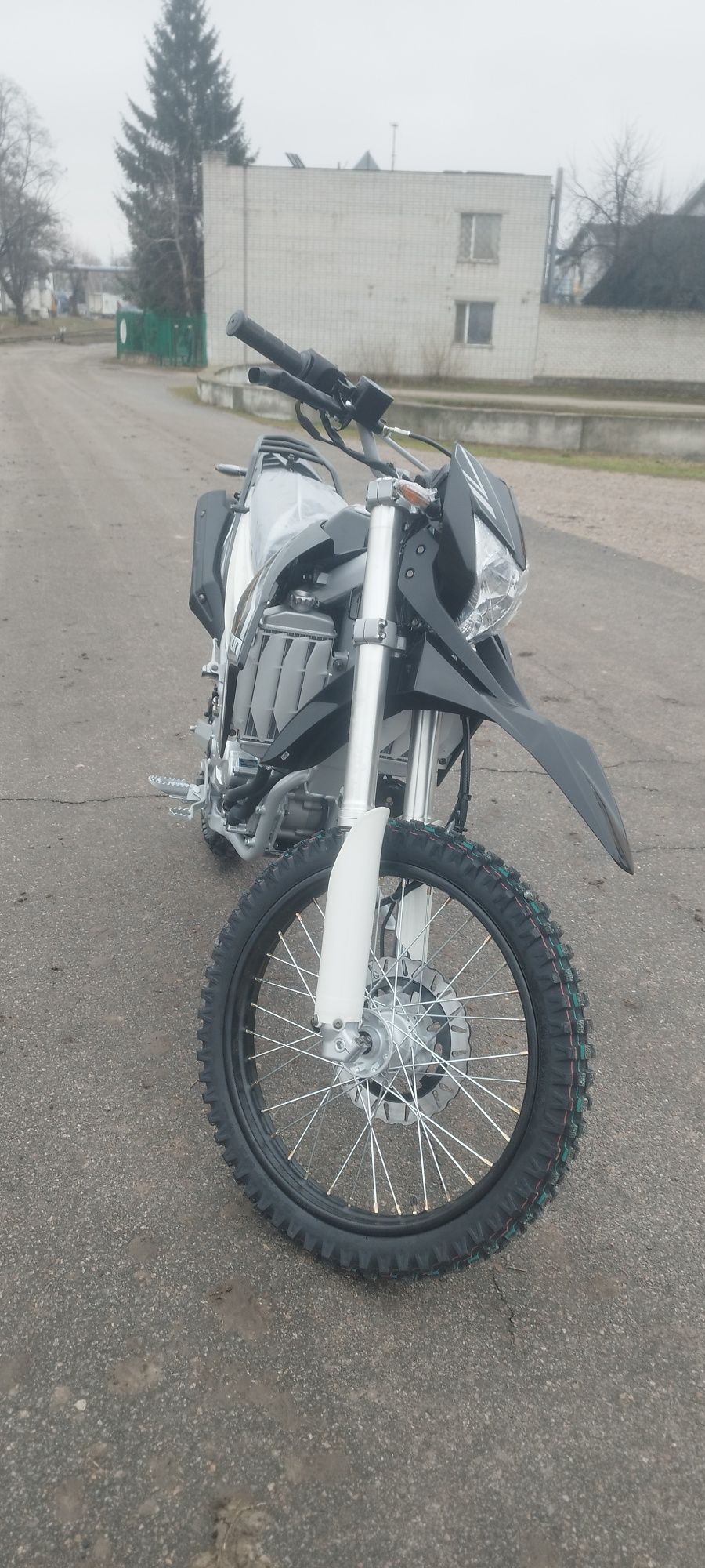 Мотоцикл Loncin LX300GY SX2