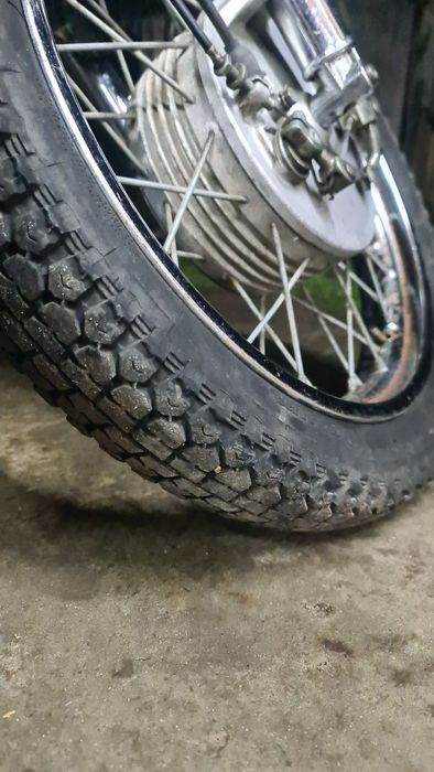 Мотоцикл іж планета 5