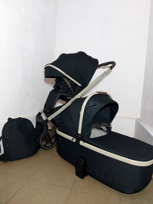 РОЗПРОДАЖКоляска новинка 2025 року CARRELLO VECTOR надлегка10.8кгШОУРУ