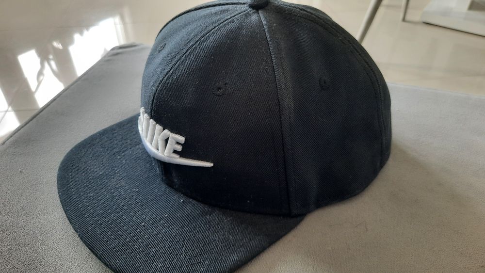 Czapka Nike jak nowa