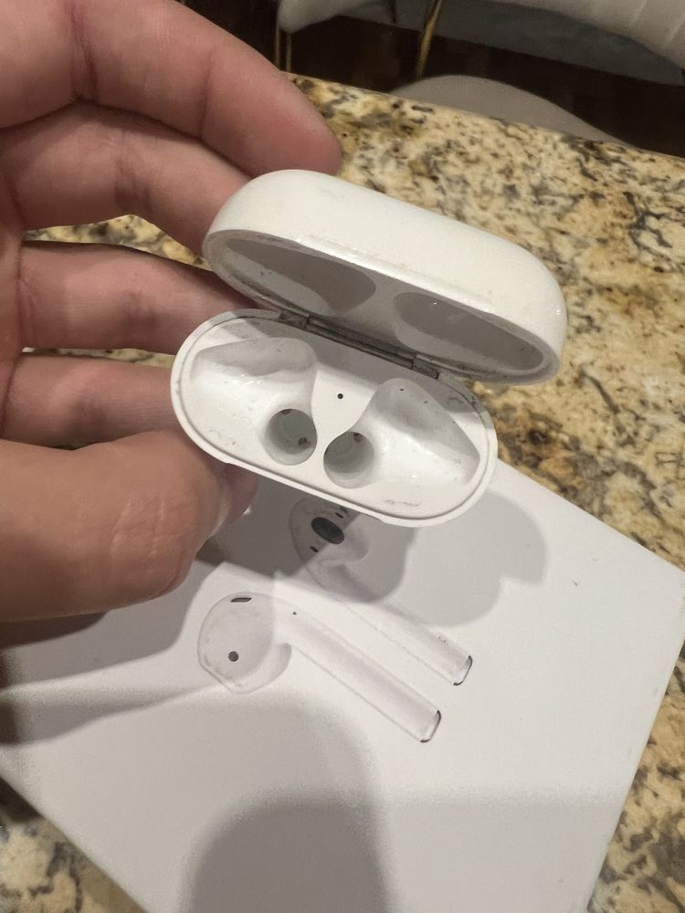 Air pods 2 Pudelko od sluchawek  orginalne