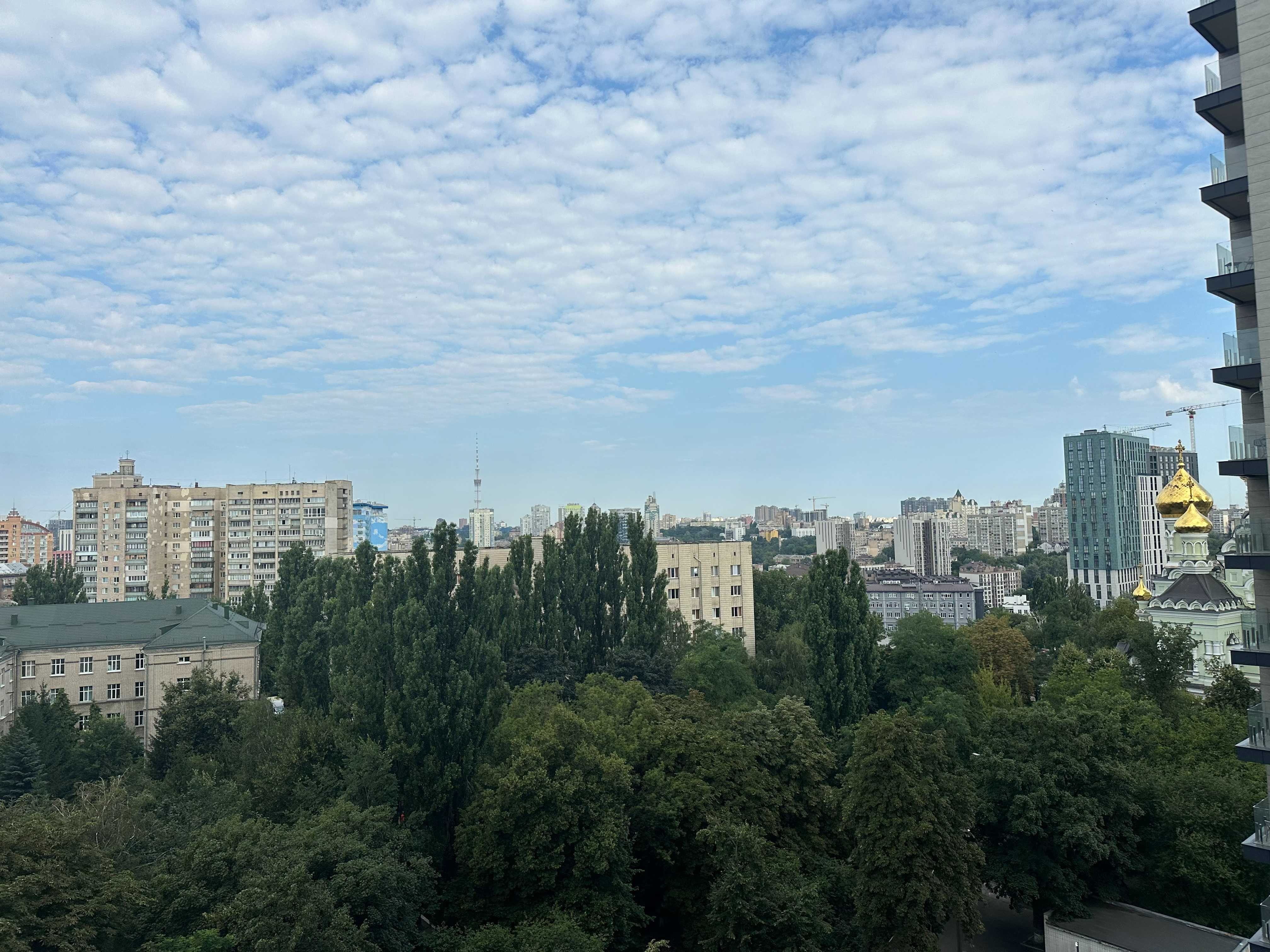 Продам 1-ю квартиру  вул. Січових Стрільців 44А ЖК А-52