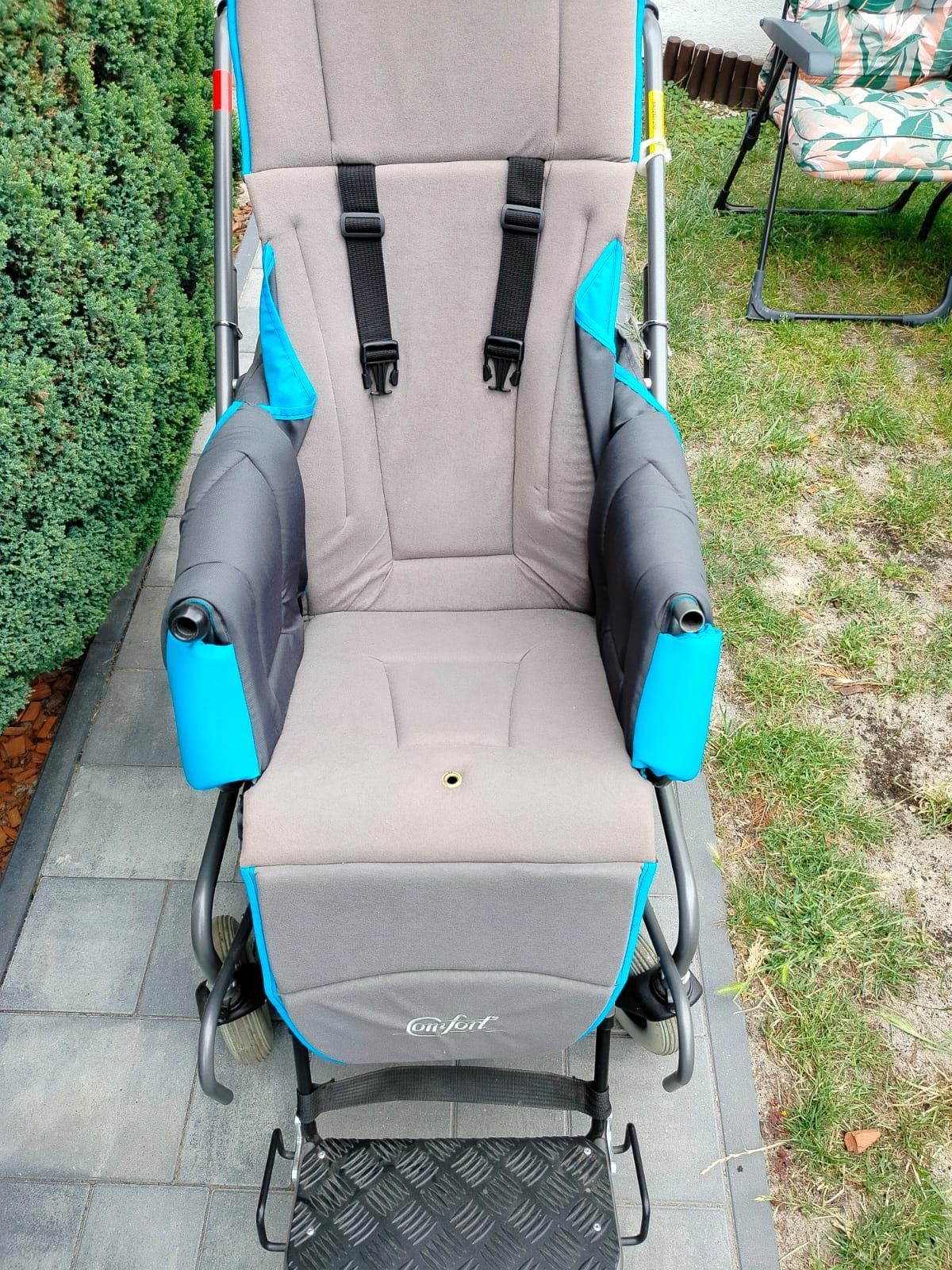Wózek inwalidzki dla młodzieży i dorosłych COMFORT (Maxi 6)