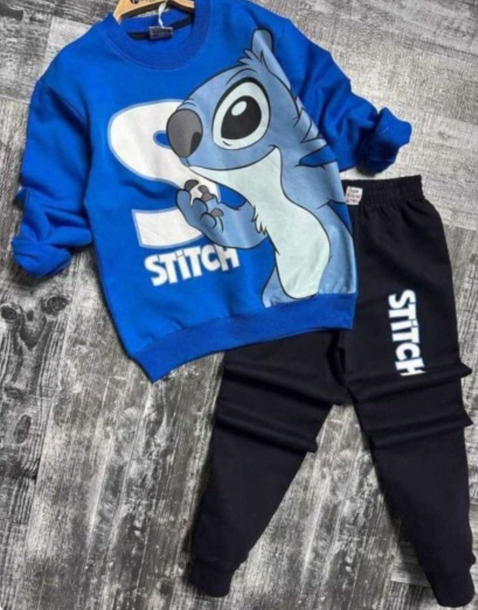 Komplet dresowy Stitch