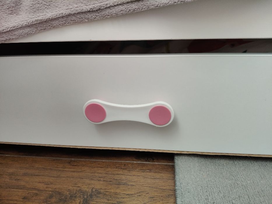 Łóżko dla dziewczynki