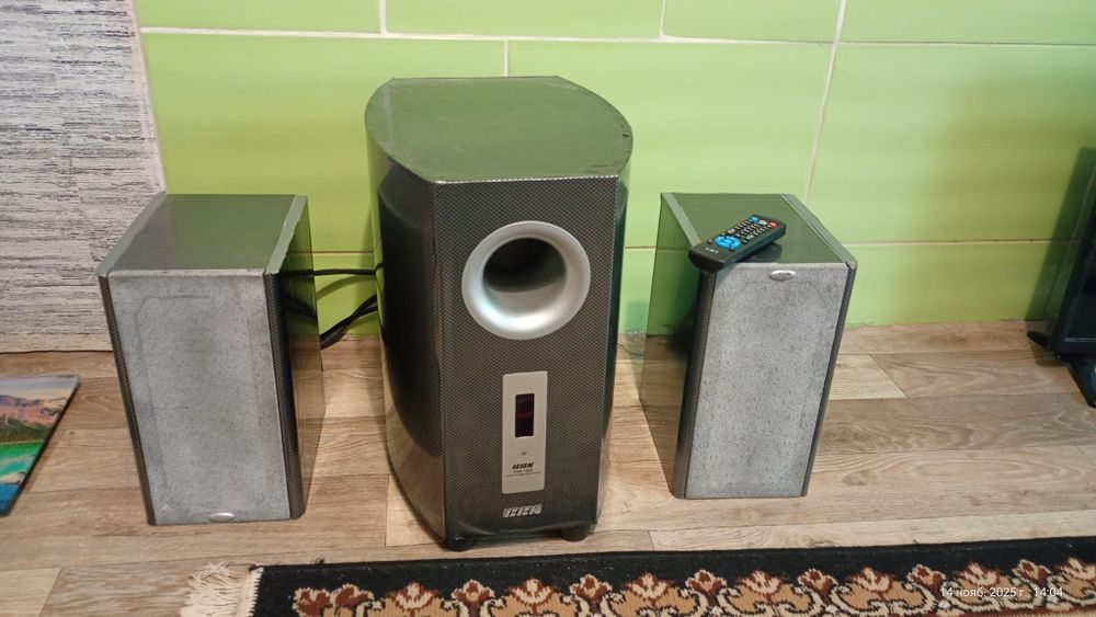 Музыкальний центр