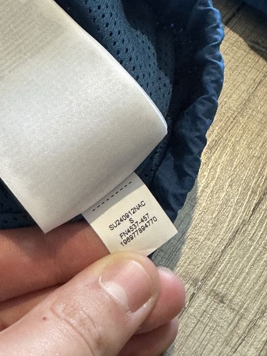 Куртка чоловіча Air Jordan Essentials Woven Jacket Blue FN4537-457