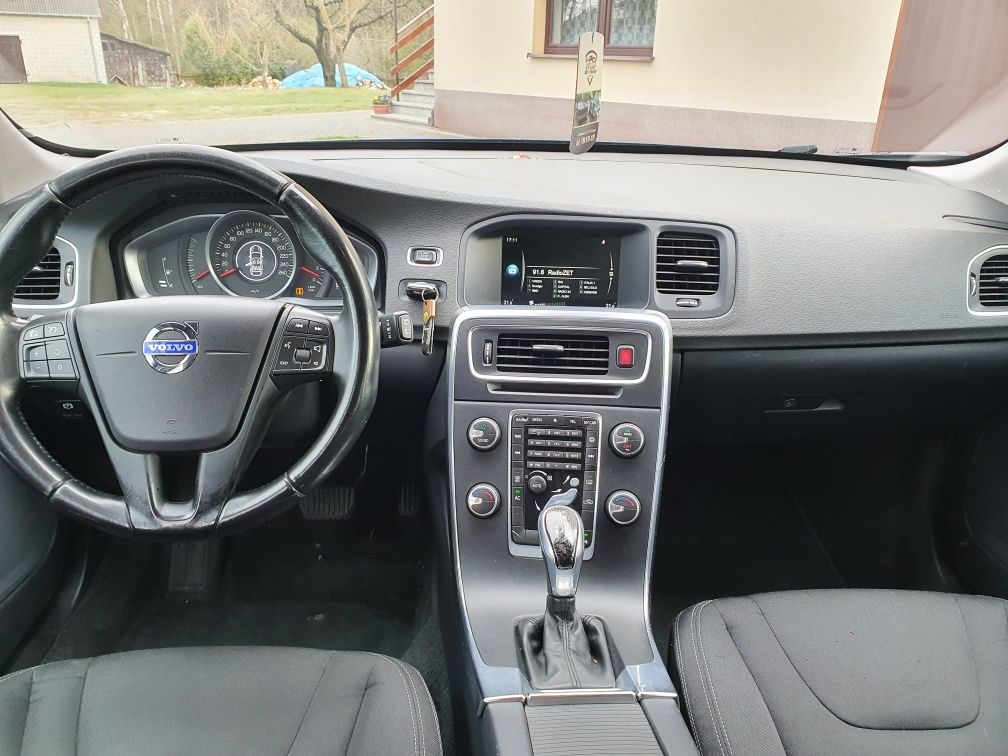 Volvo V60 1.6 D2, automat, LIFT, Led, zarej PL