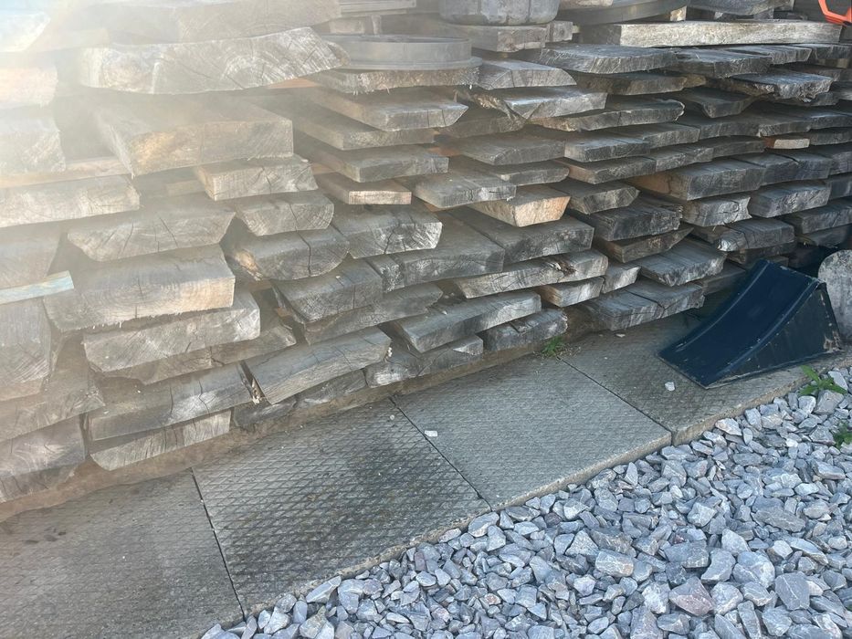 Deski z drzewa osikowego.