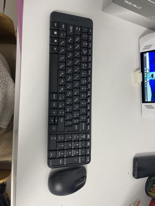 Клавіатура + миша бездротова Logitech Wireless Combo MK220 UA