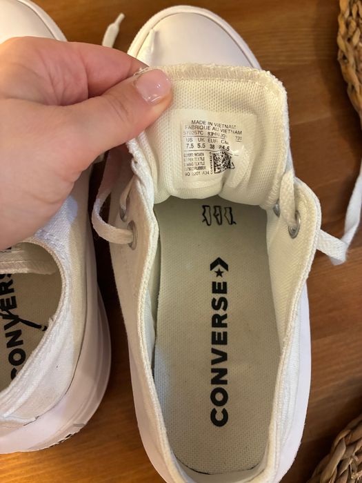 Białe wygodne Converse 38 24,5 cm na platformie