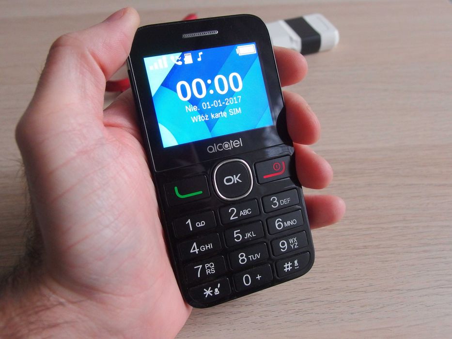 Telefon dla seniora babci dziadka ALCATEL 2008G TLi014A1