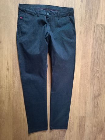 Eleganckie męskie  spodnie garniturowe Bridle L 32/M