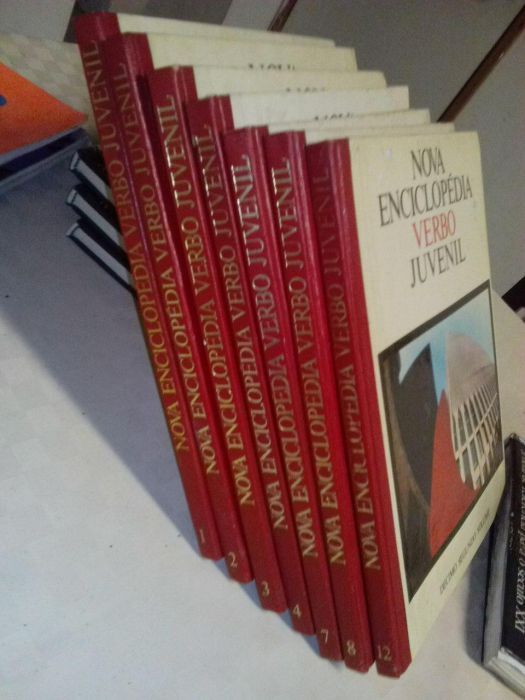 Nova Enciclopédia Verbo Juvenil - Vários Volumes