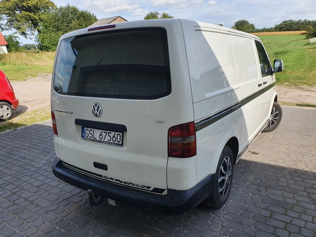 WV Transporter 1.9 TDi HAK w pełni sprawny