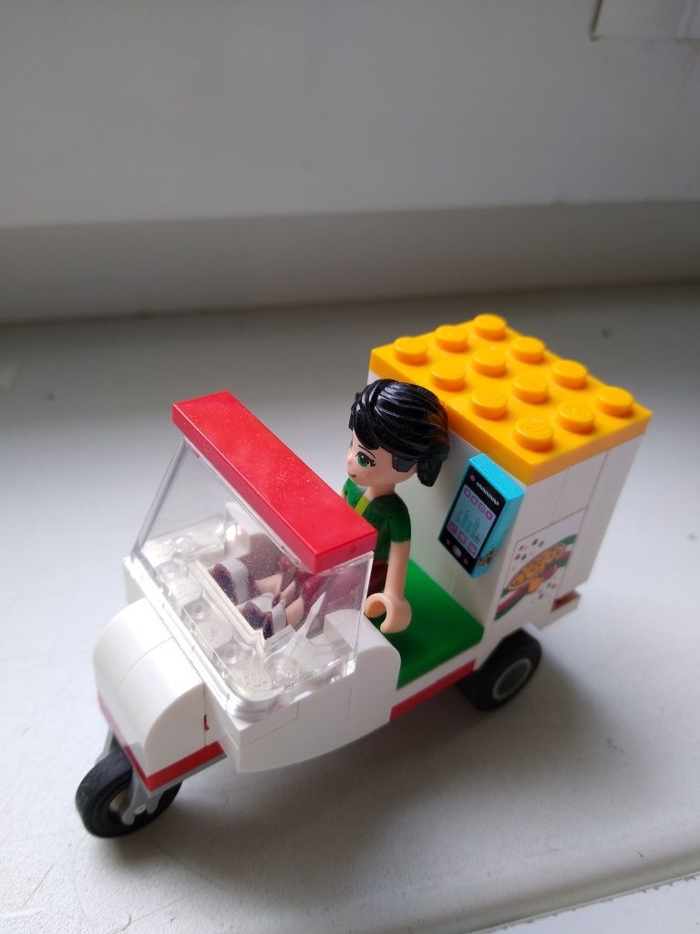 Lego friends, 41311, Pizzeria w Heartlake