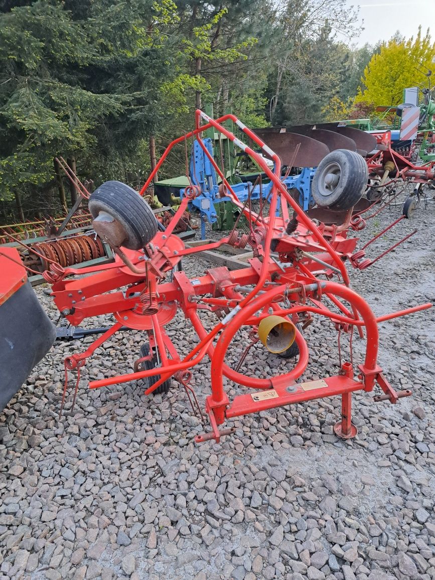 Przetrząsarka Deutz-fahr 5.2m Kuhn Stoll Claas