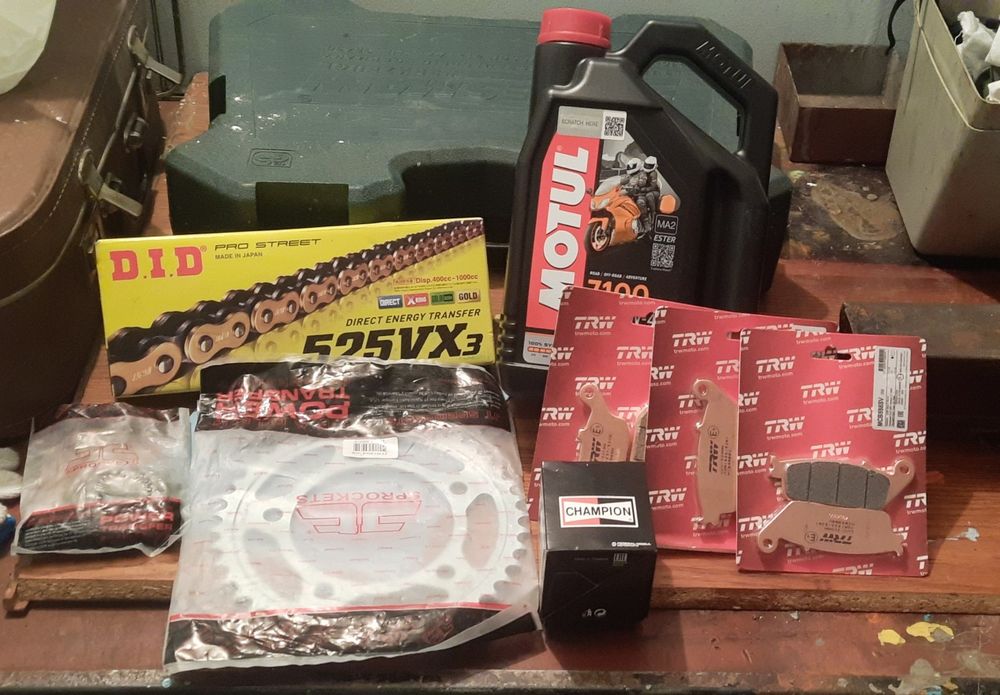 Honda CB 600 HORNET 2006p