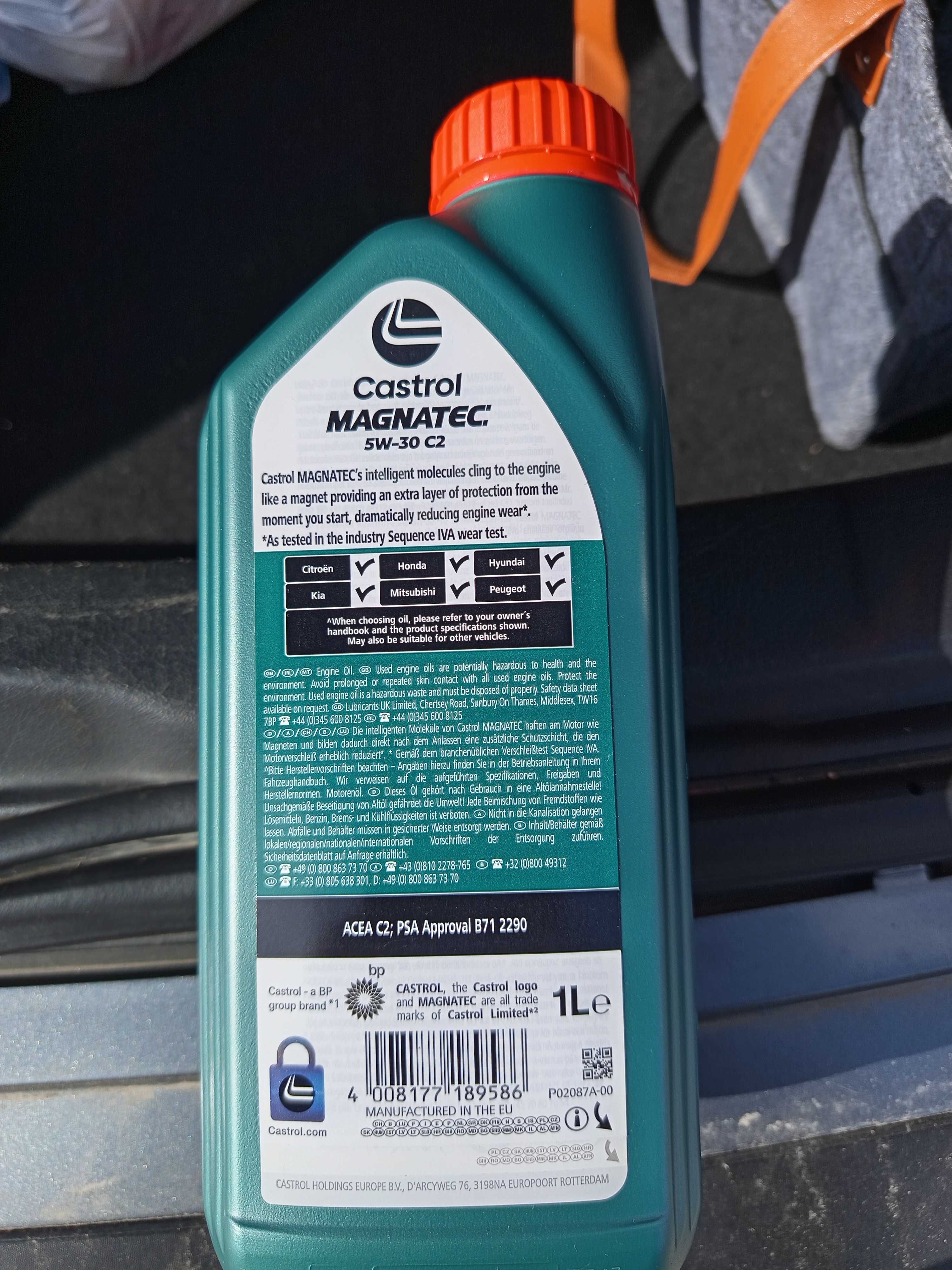 Litr oleju 1L olej Castrol Magnatec nowy 5w30