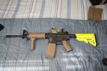 Airsoft modelo M4, marca Specna Arms