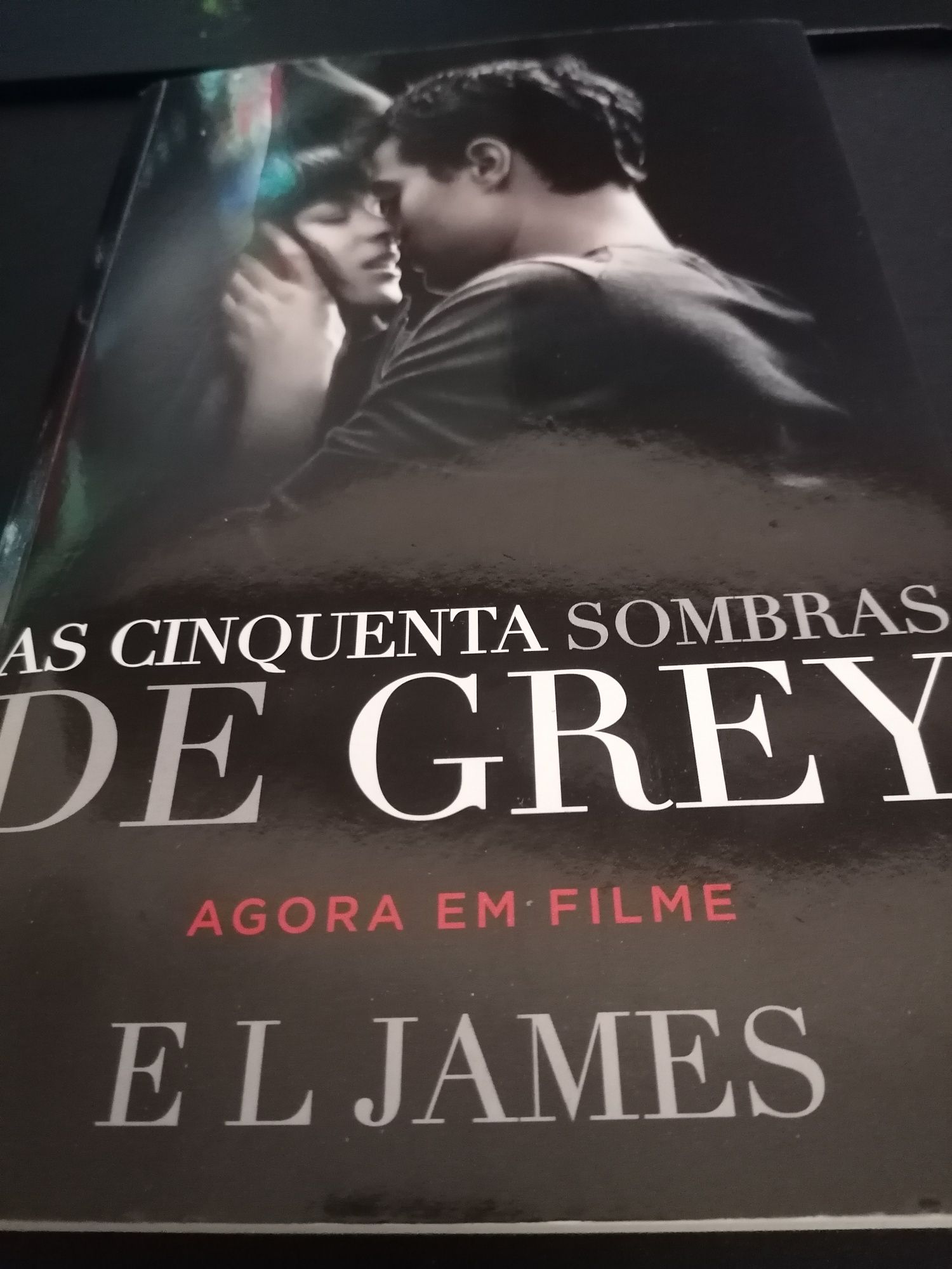 Livro As Cinquenta Sombras de Grey