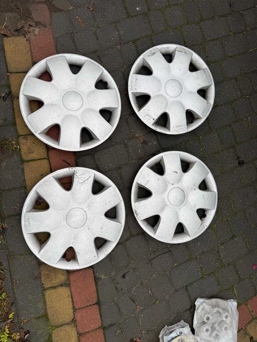 Kołpaki r 17 17" komplet 4 szt.