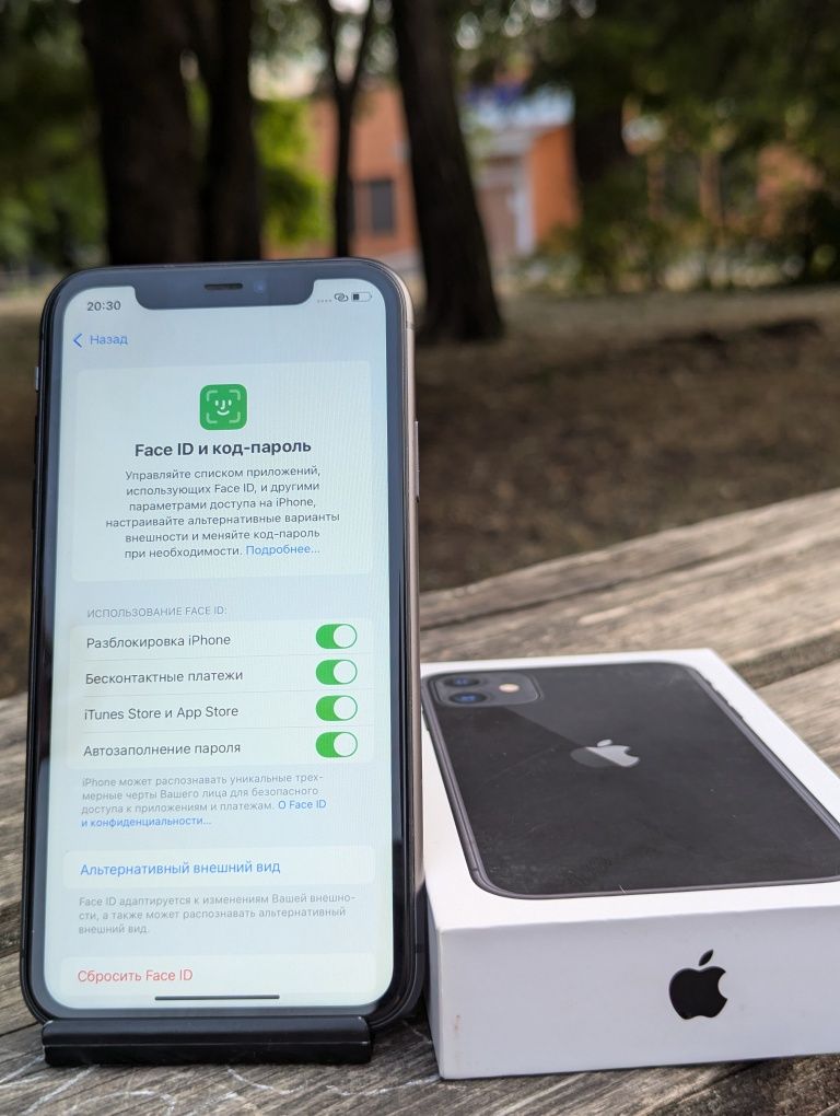 Iphone 11 64gb black/neverlock/78%/комплект