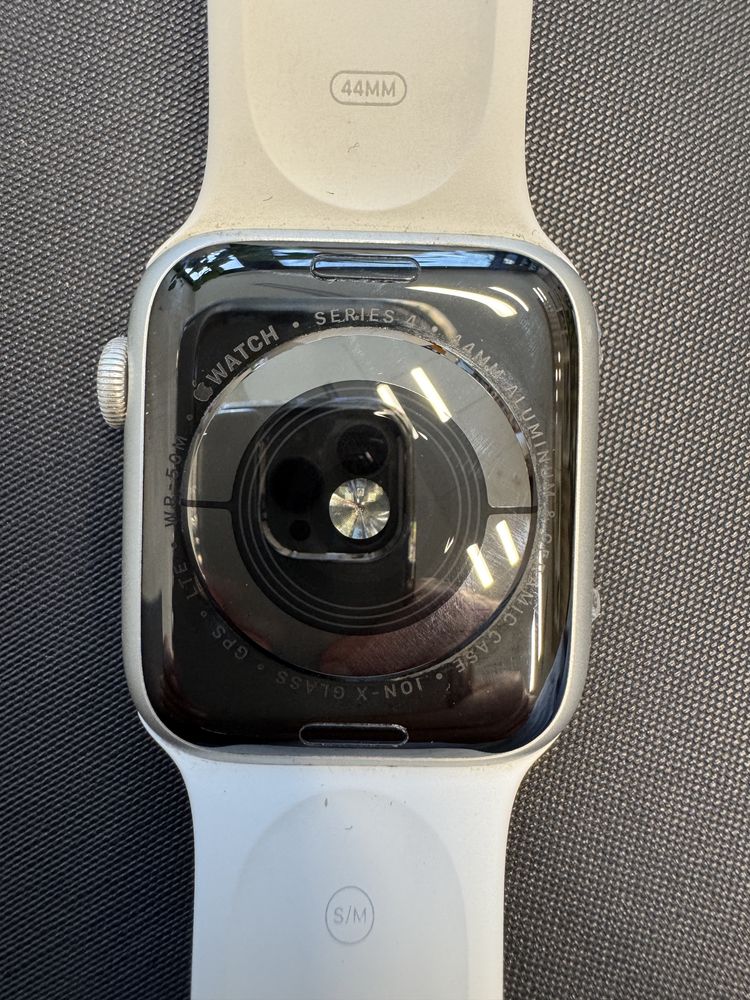 Apple watch 4 GSM+Cellular