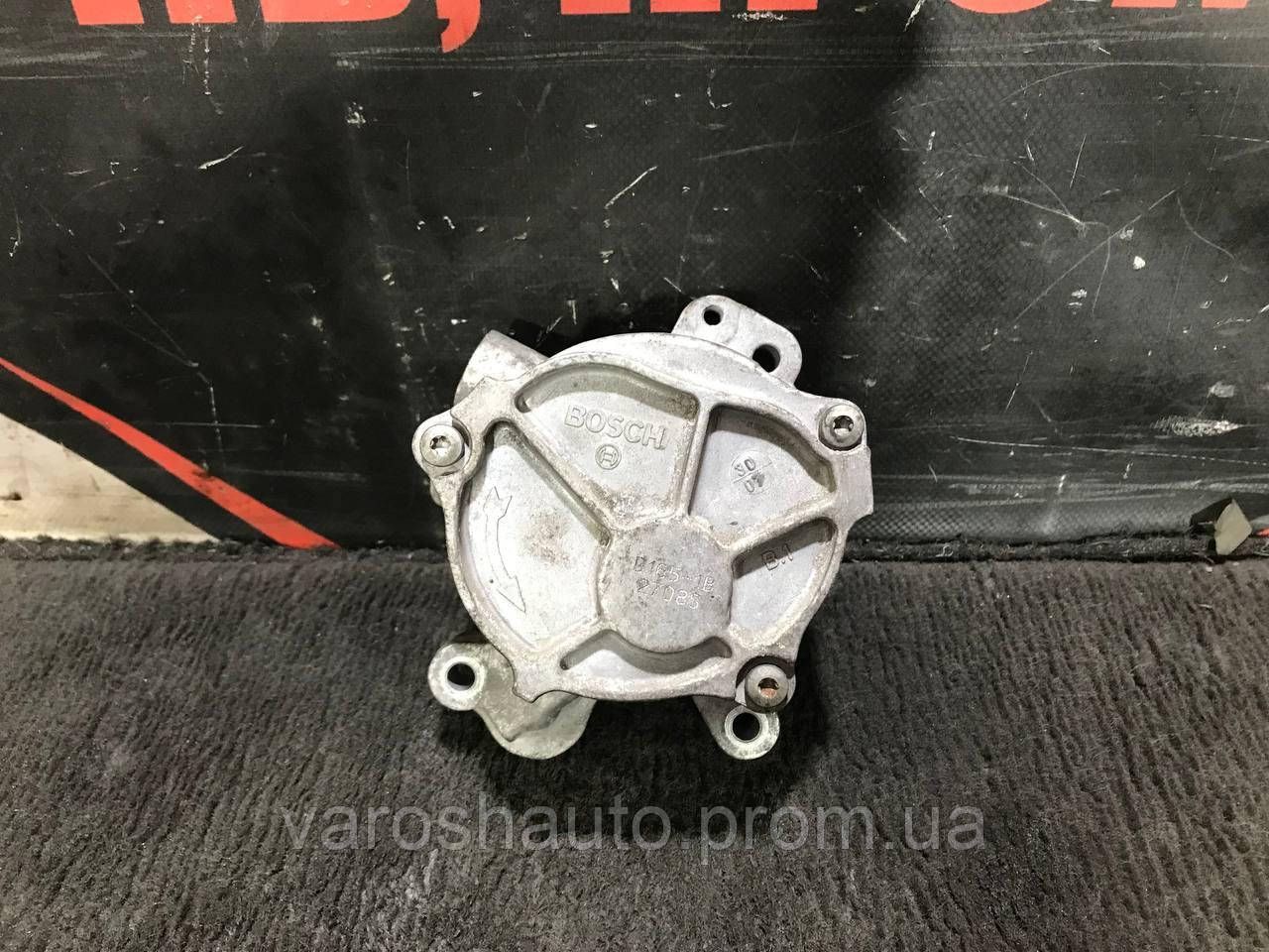 Вакуумний насос 2,0TDCI Ford Mondeo IV/Focus II/Kuga/Galaxy/S-Max/C-Ma